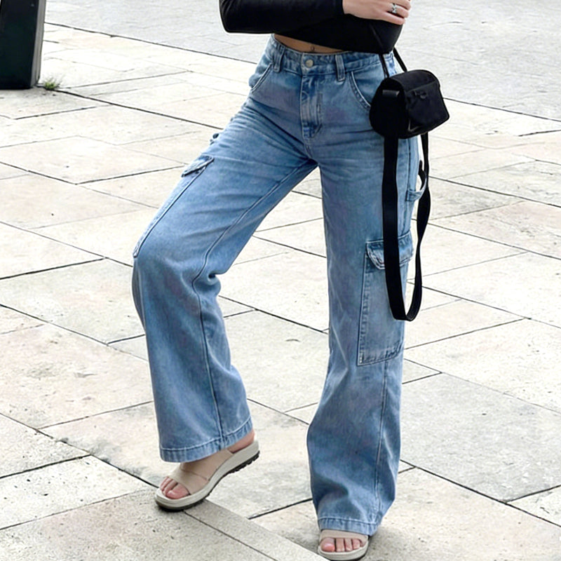 Vaqueros cargo de mujer de denim: corte ancho, cintura alta, muchos bolsillos, tejido elástico