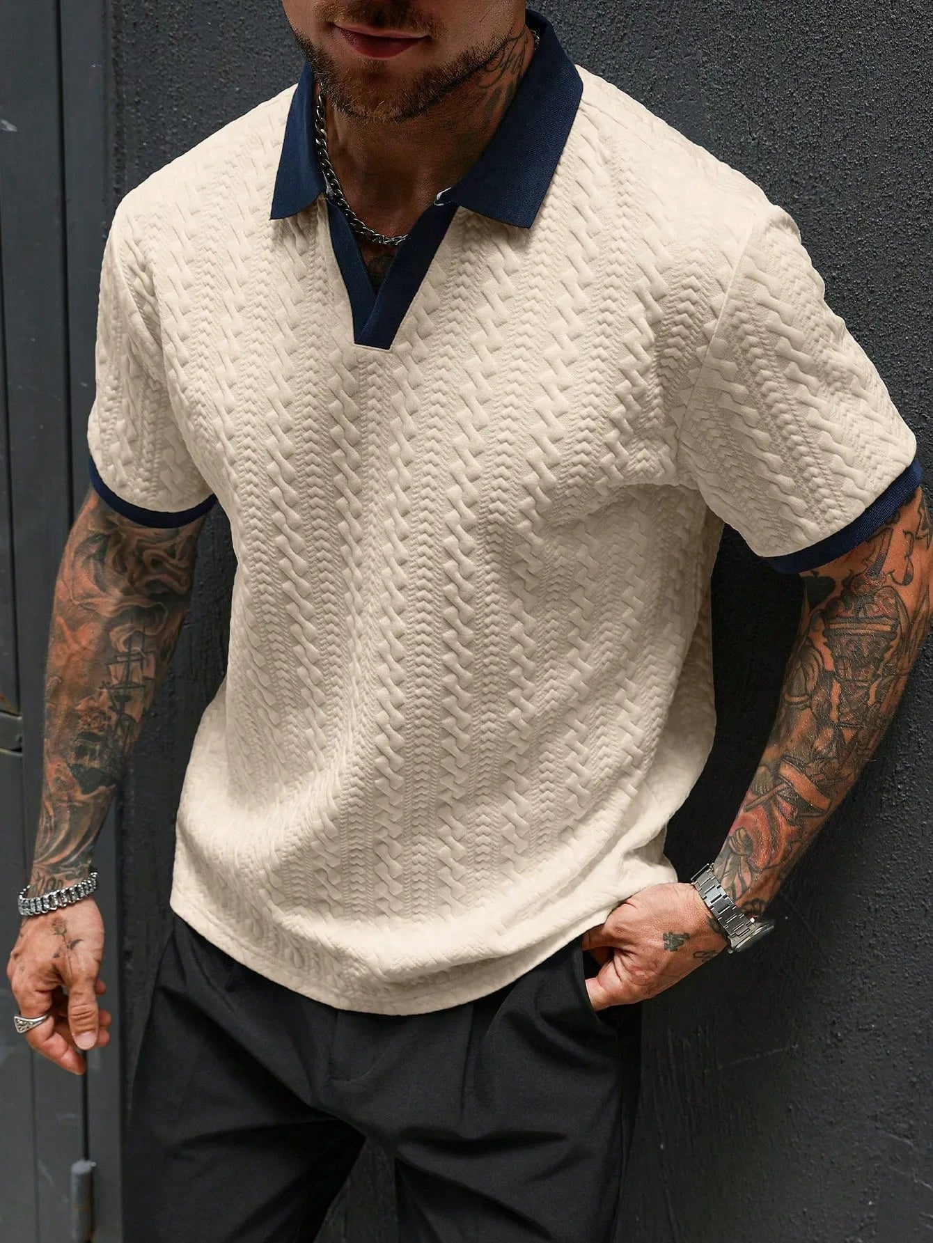 Camiseta para hombre con estampado texturizado