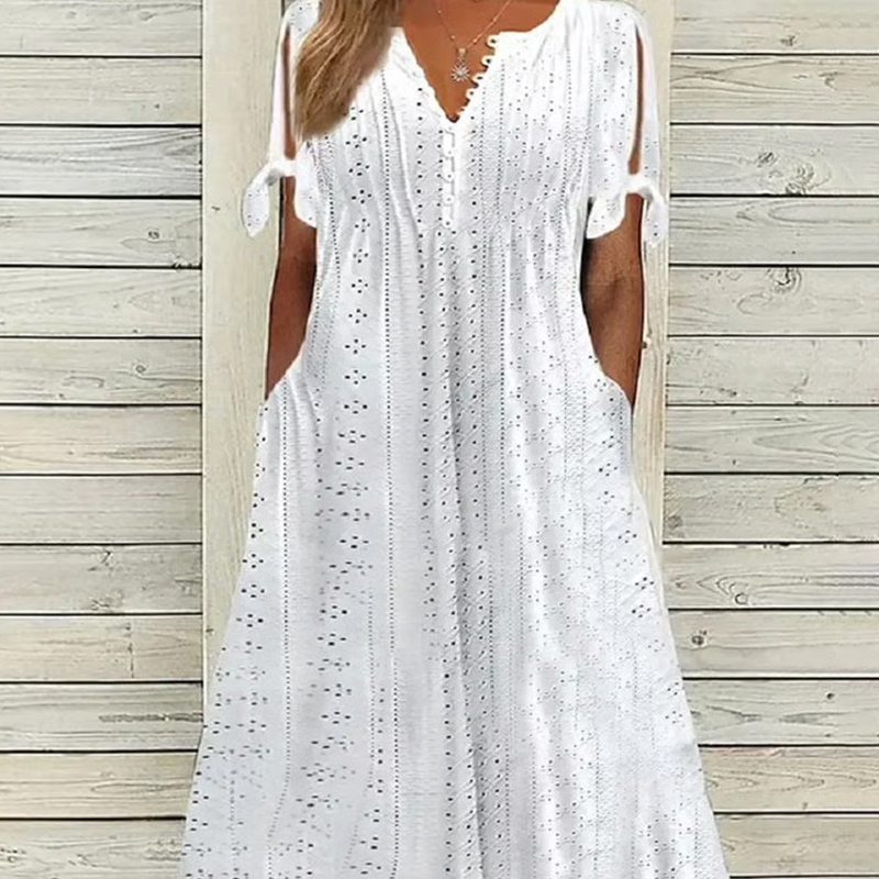 Elegante vestido de mujer con cuello en V y detalles calados
