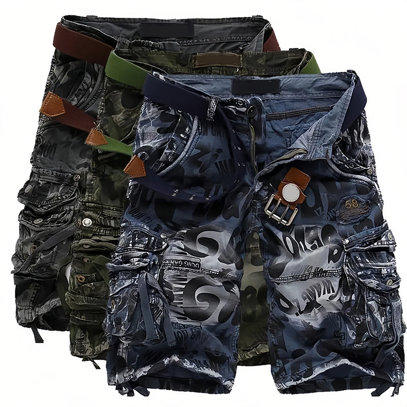 Pantalones cortos cargo de hombre con múltiples bolsillos