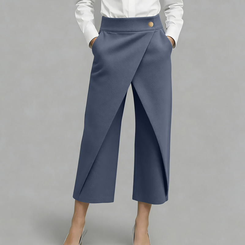 Pantalón capri para mujer con detalles de paneles combinados