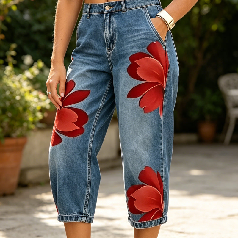 Jeans anchos para mujer con apliques florales artísticos