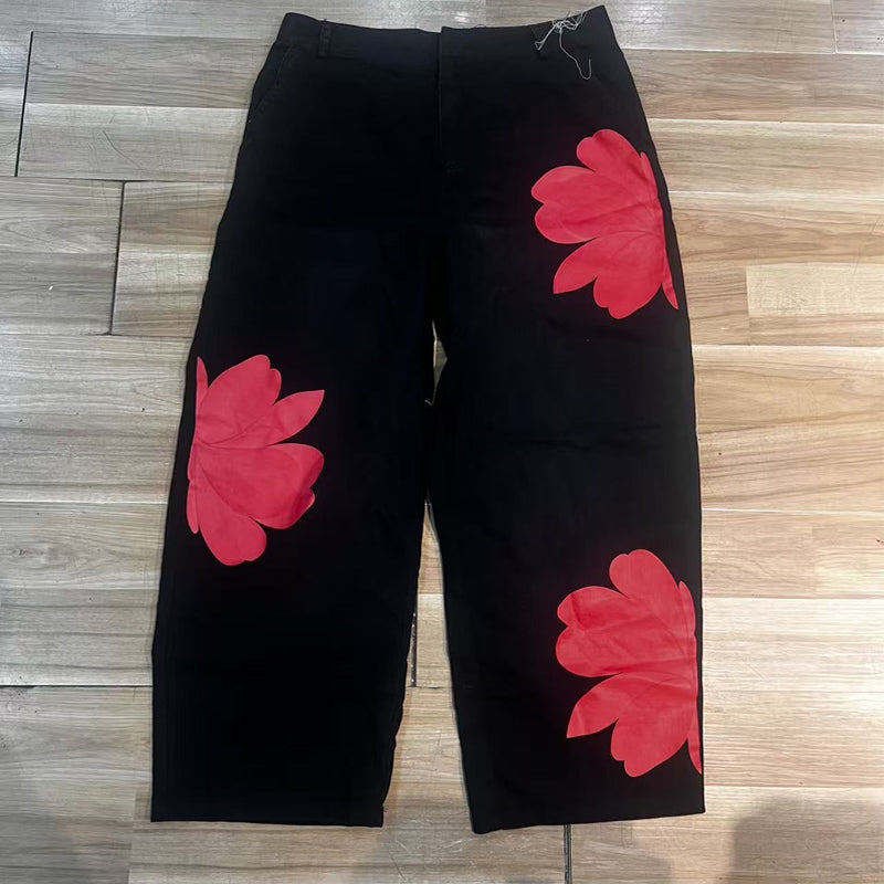 Jeans anchos para mujer con apliques florales artísticos